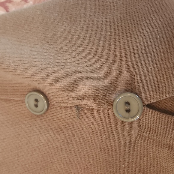 Sun Streak Woman's Olive Beach Coverup - Picture 3 of 5